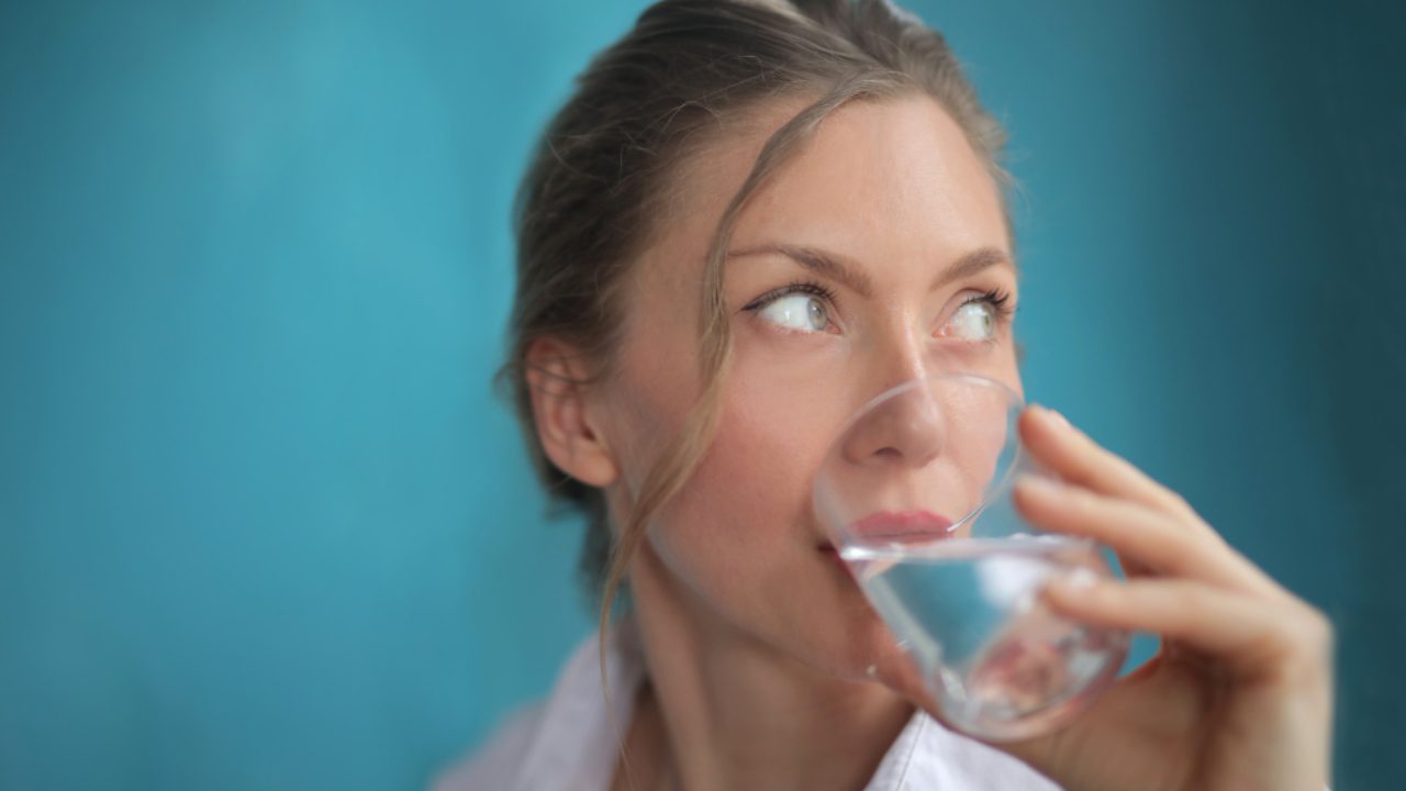 What Is the Healthiest Type of Drinking Water for Families?